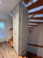 Garderobe EG