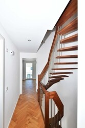 Flur/Treppe