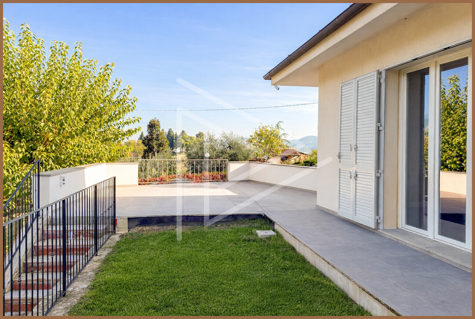 510446B4-EBB1-4E96-994F-415D9503C934