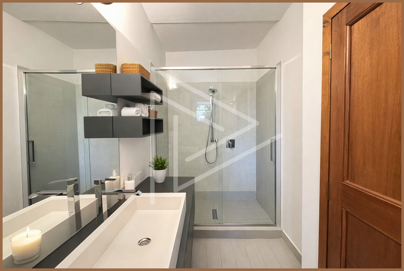 CA6E09C3-6D54-47EA-9FE9-2DF7532D9516