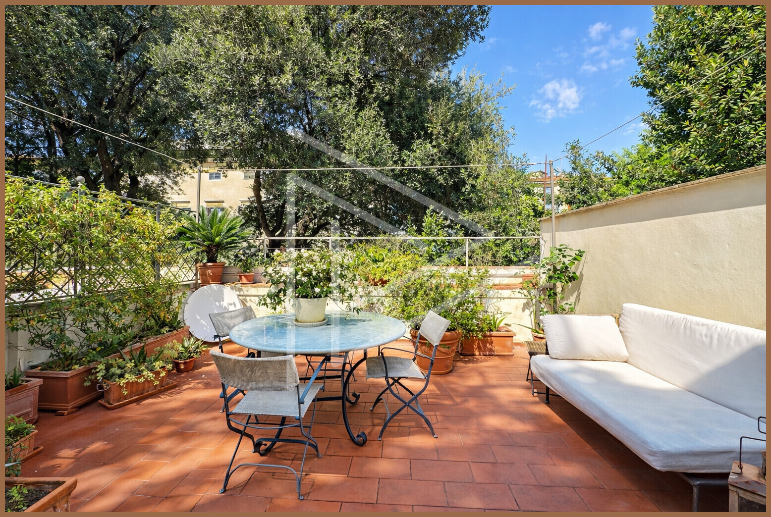 6EC5D822-3A3C-44A6-A4D0-A3E2393F74B5