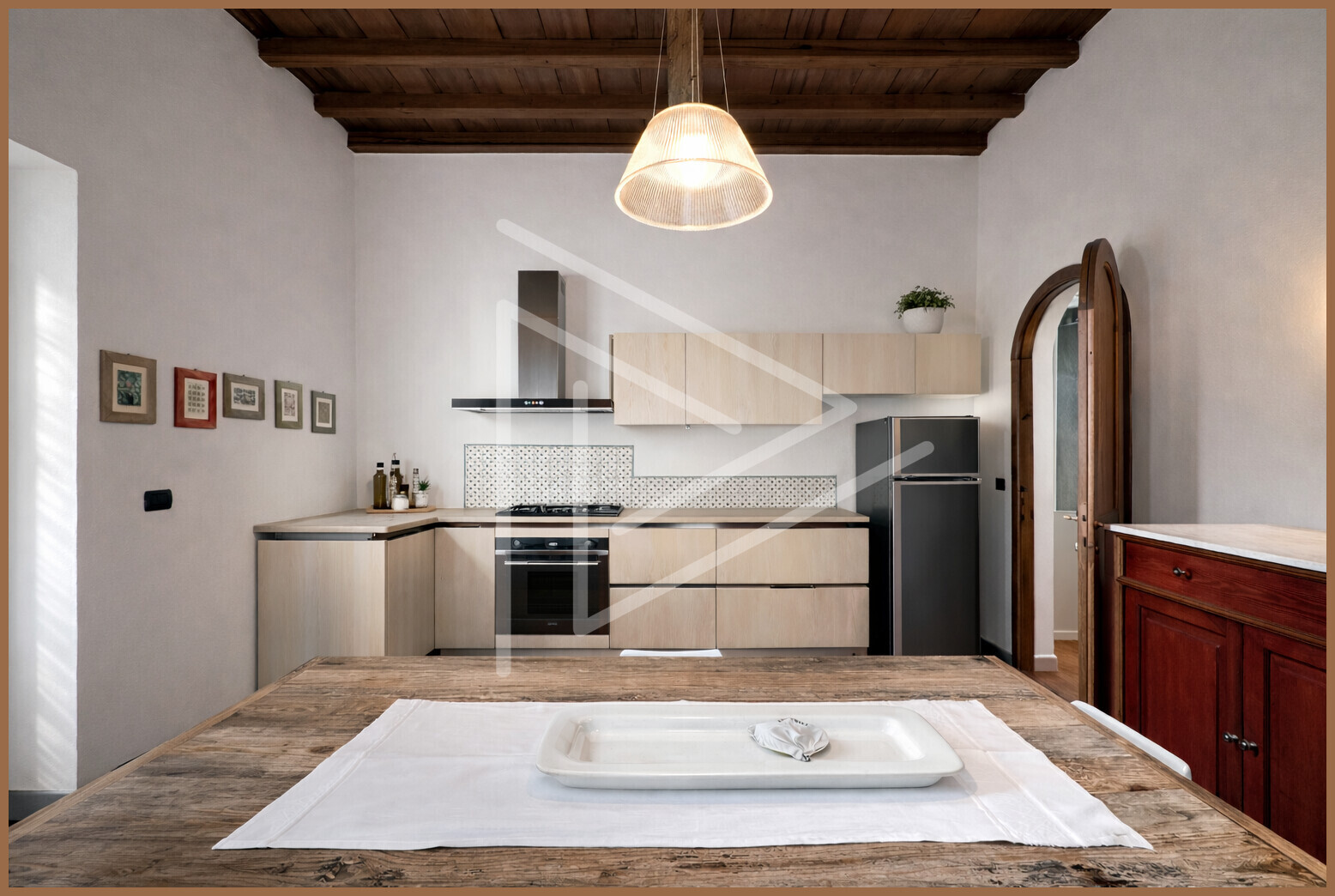 DAB3CFB4-8BA2-4D9C-9CCD-BA56289E6FD0