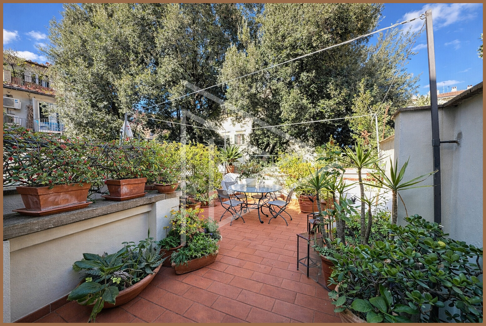 80783006-16B1-44A7-8142-E5E8CD9443AF