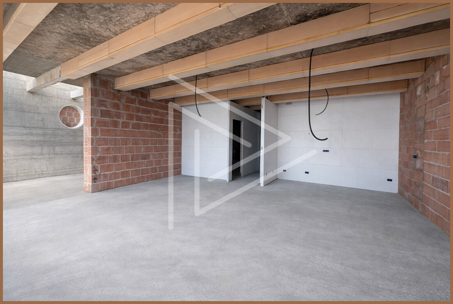 E3EEE0C3-FB82-4CAB-BB0A-3263D9FDB2AD