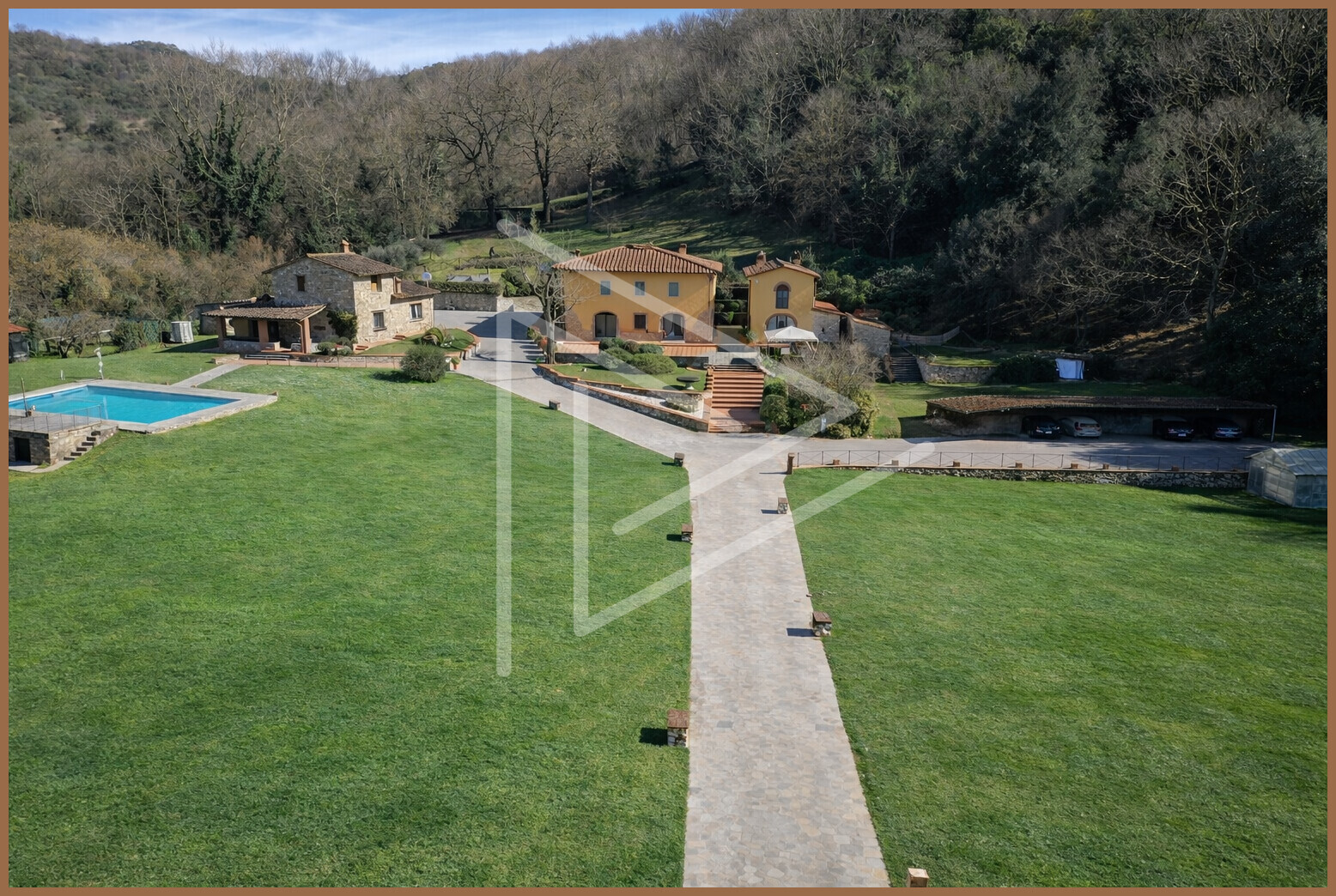 D7870DA3-1ECA-4F77-8D1C-B7F26BFE009A