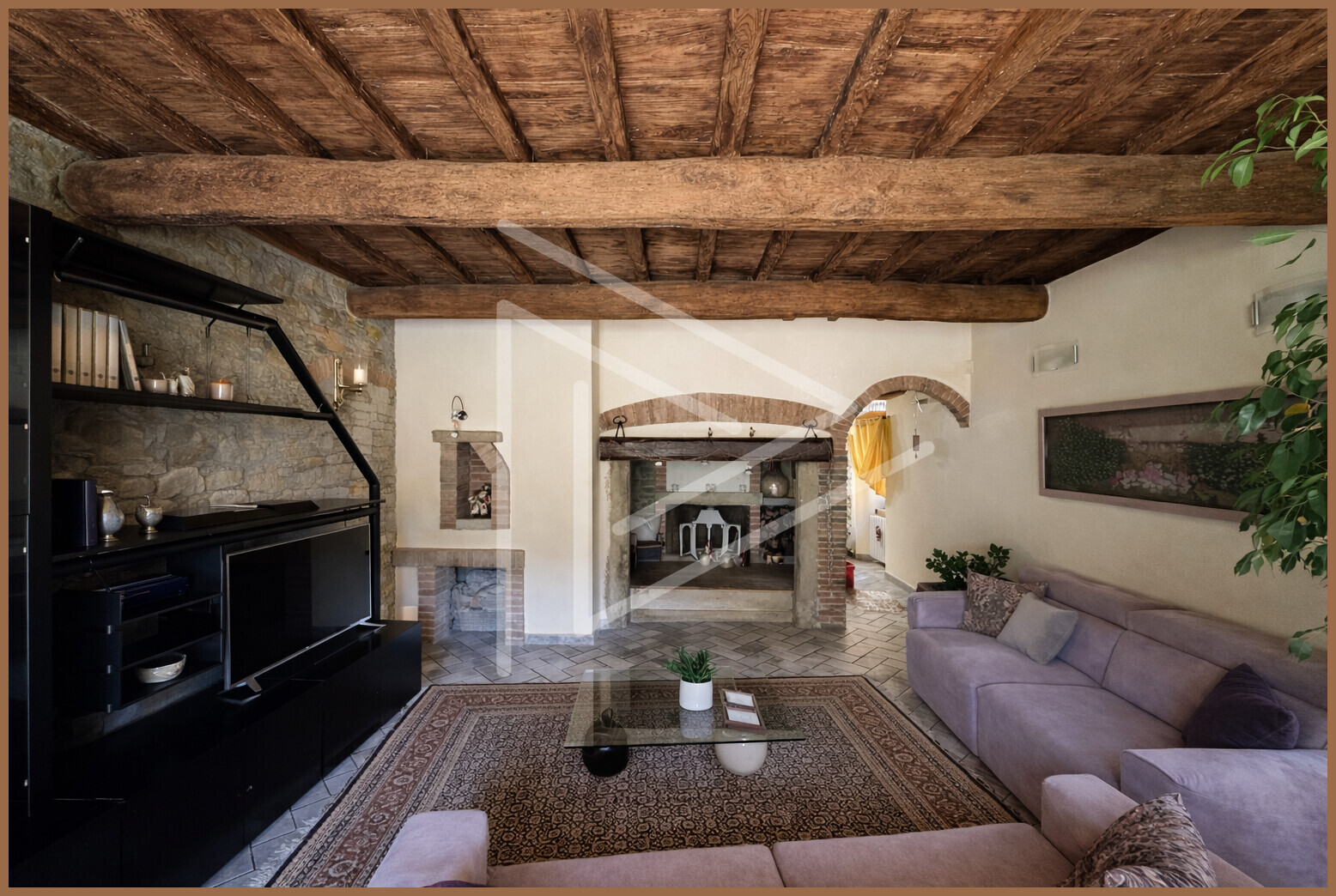 67B1EE5B-7683-4487-A41F-00A326031878