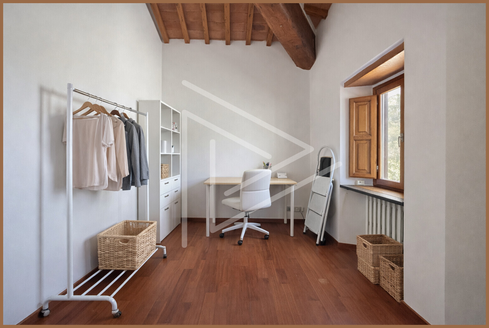 37750C46-3B34-4C5F-843D-D605B6278479