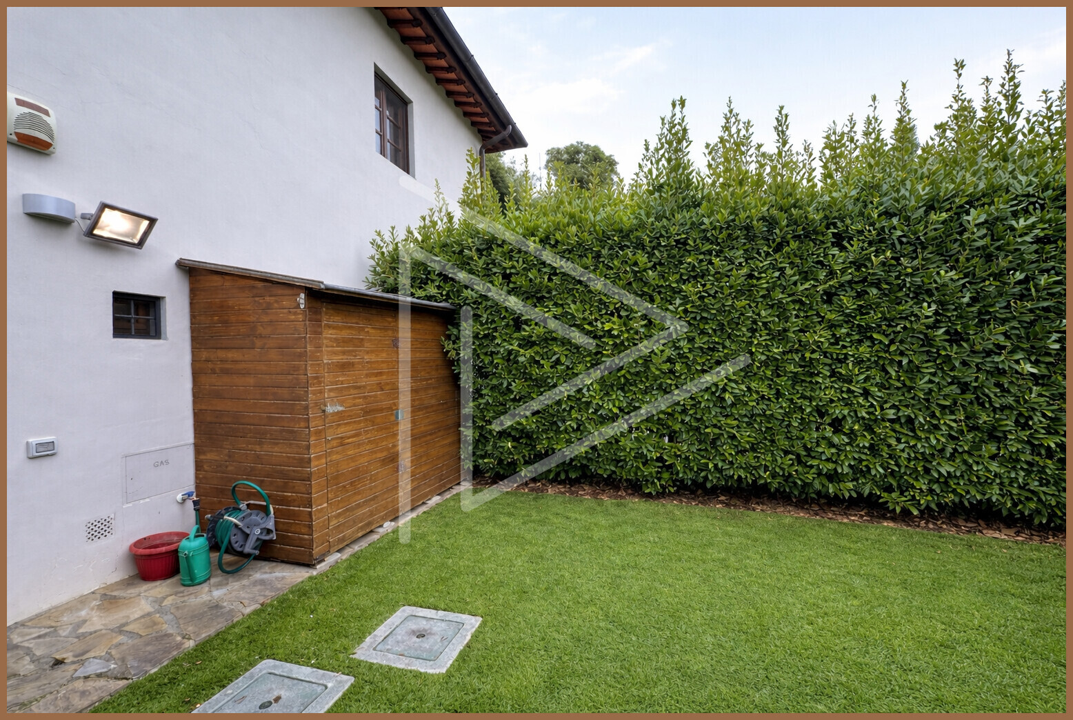 4CB35F10-453F-4268-BBAD-CF8776370CFD