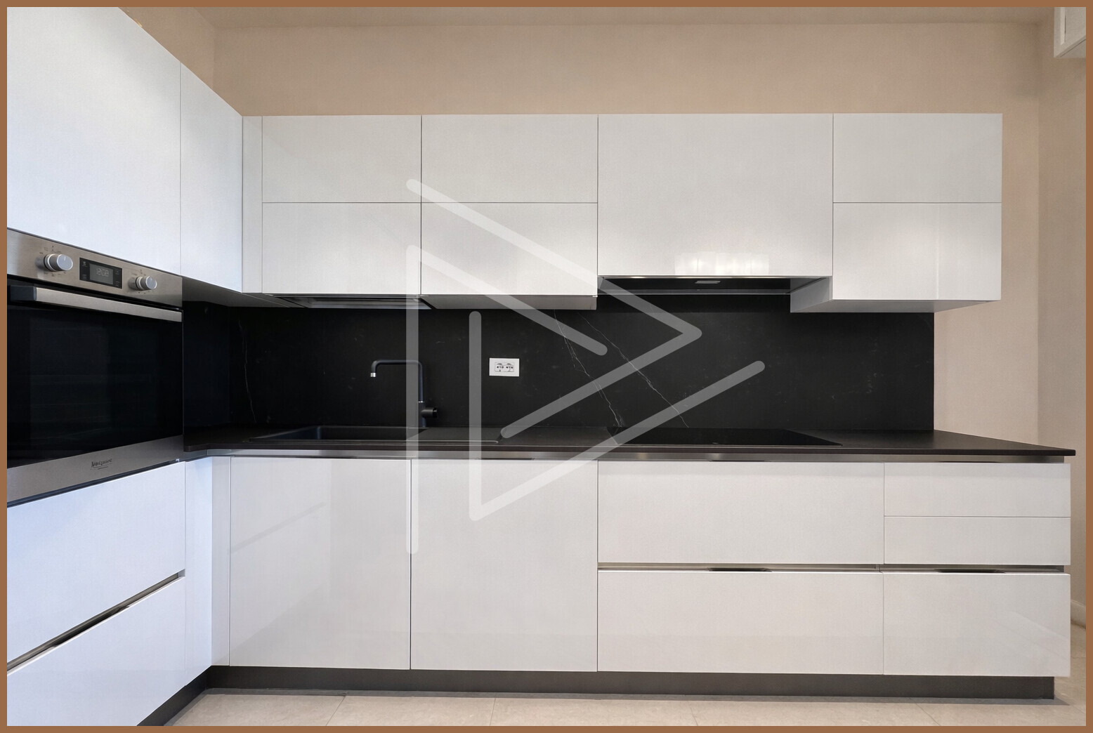 44F552D7-7D80-4D08-BECB-2B1E51114365