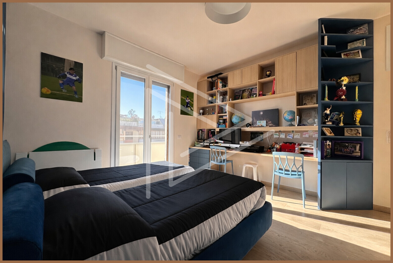 8F8EF7CB-3FAC-4A57-BF07-CB08F6CA373C