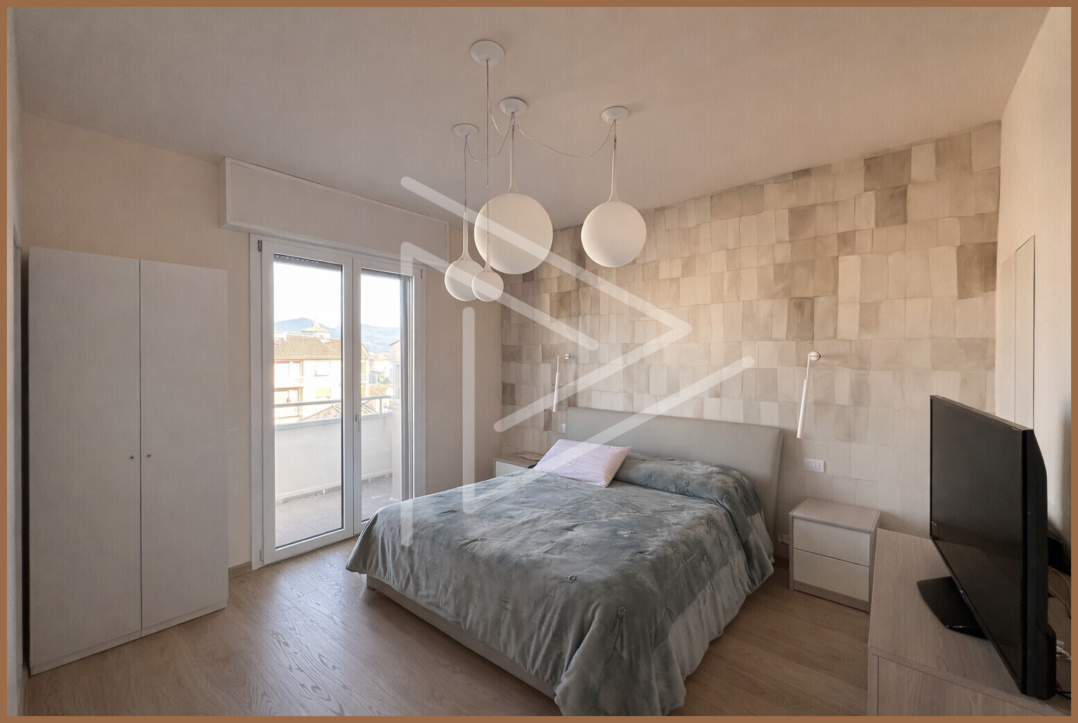 FF624363-95F3-4938-BA4B-8229A929B0F6