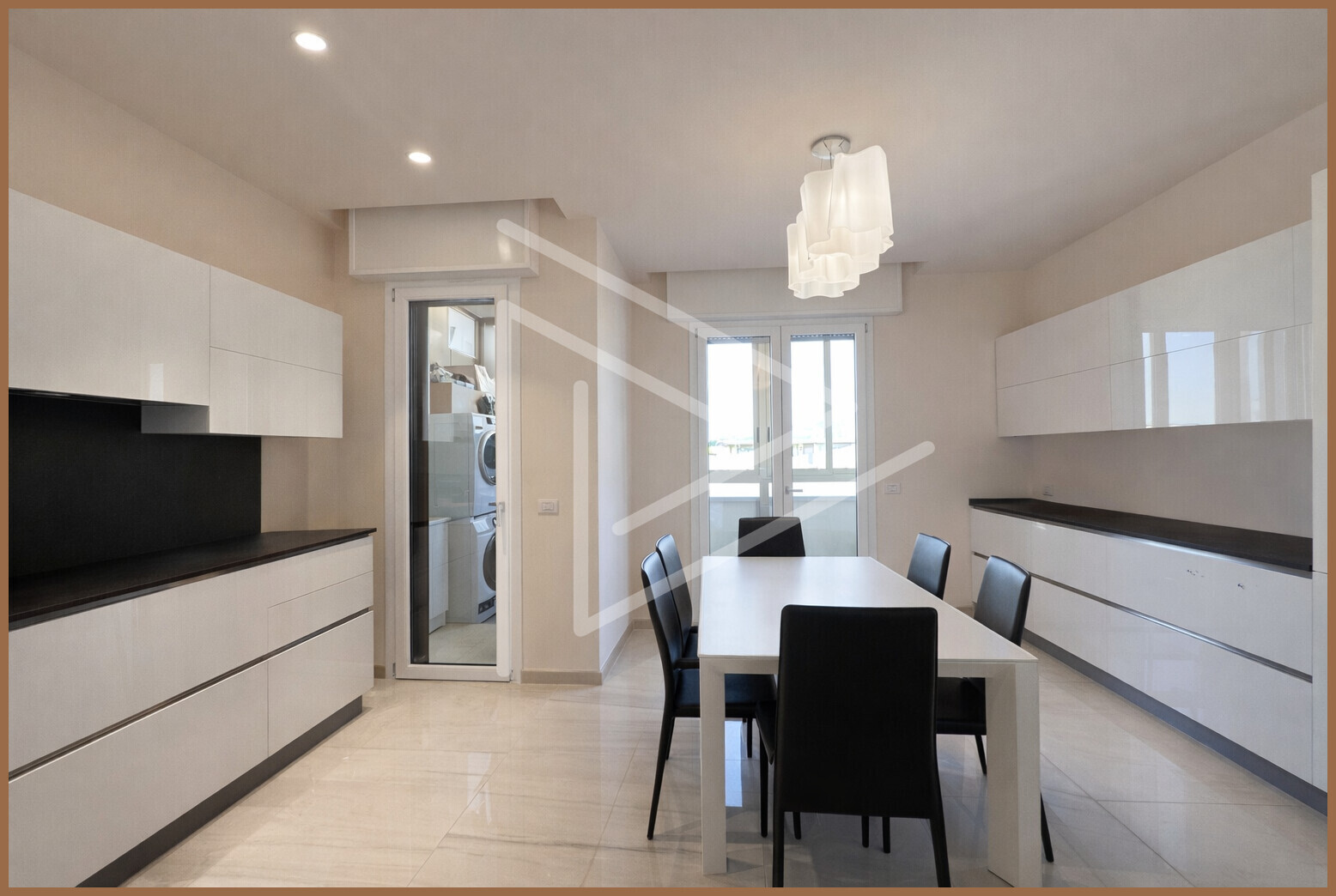 F717E5B7-CFB7-4F4A-8AA7-C3BF35C82CC9