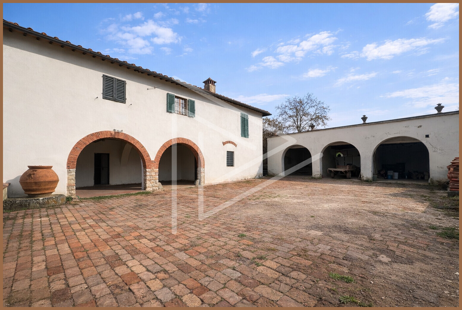 8339057E-B212-4CAB-8FF3-C11BD02FCE0C