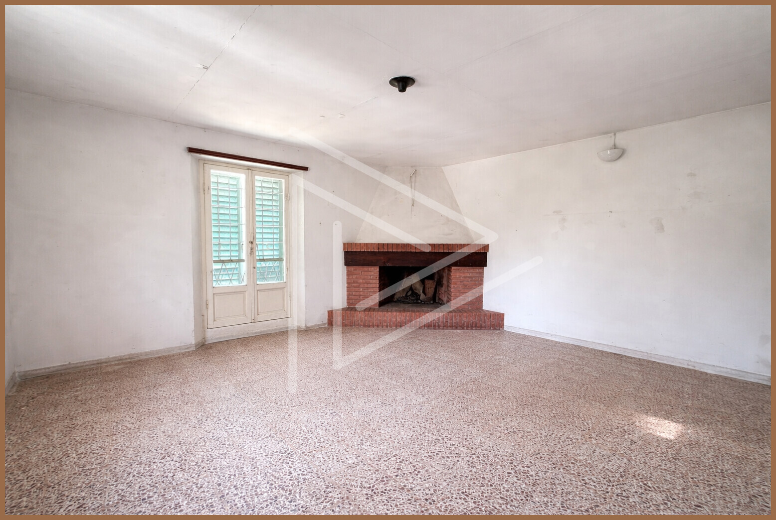 CC5AE373-1DB2-4096-9CBD-1D26D53DBE26