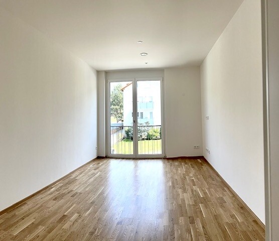 Schlafzimmer (beide ca. 14 qm)