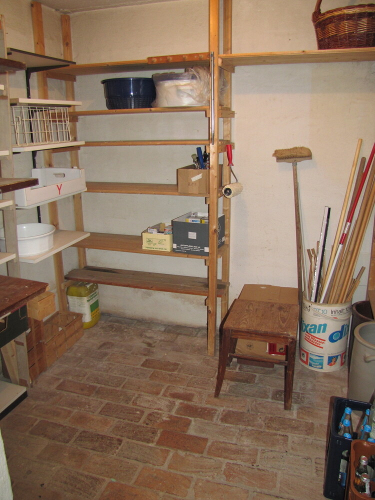 UG: Wein-/Lagerkeller