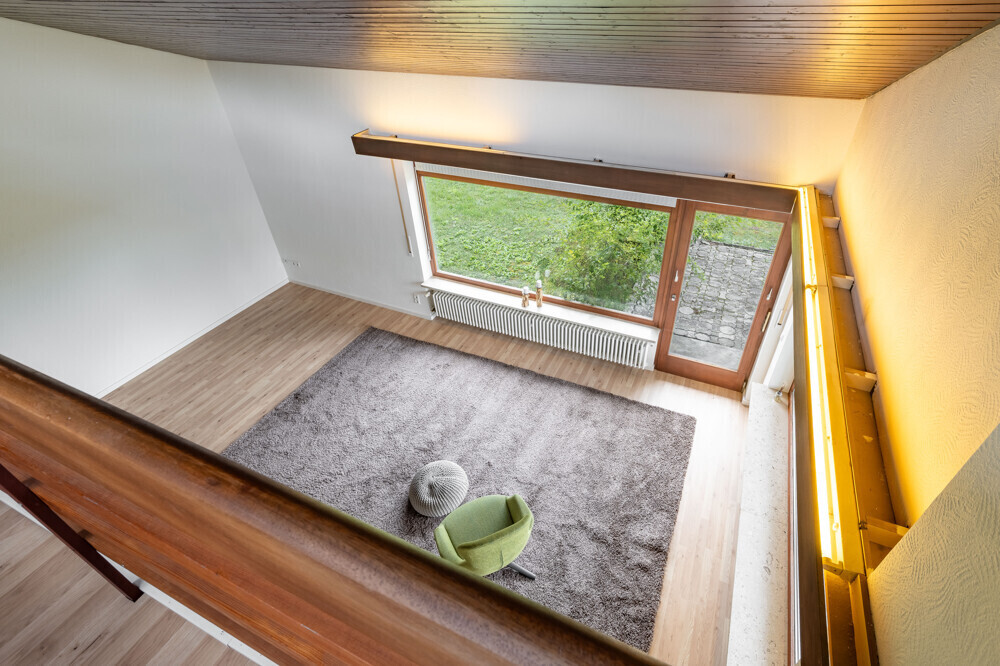 lichtdurchflutete Räume, offener Grundriss und Zugang zum Garten
