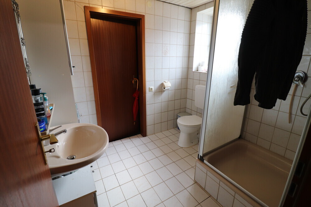 Badezimmer EG