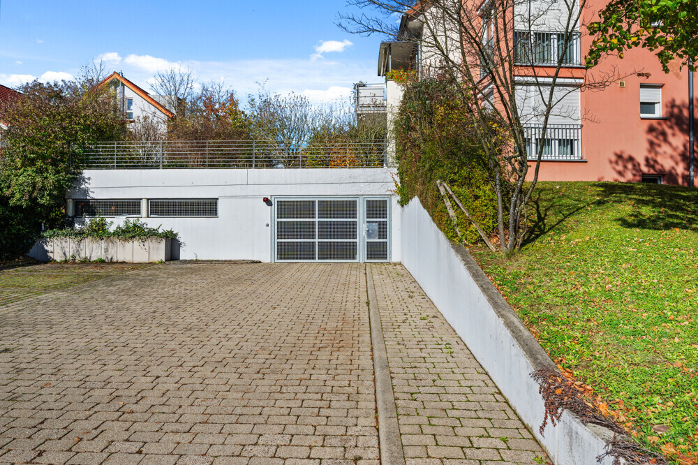 Tiefgaragenzufahrt 