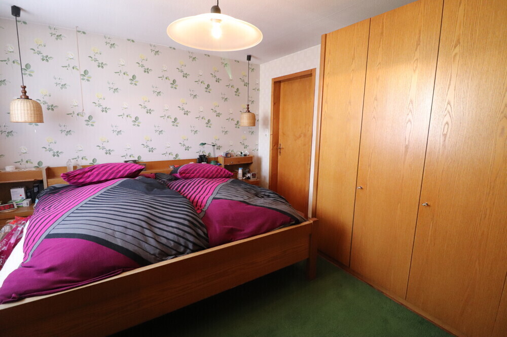 Schlafzimmer DG