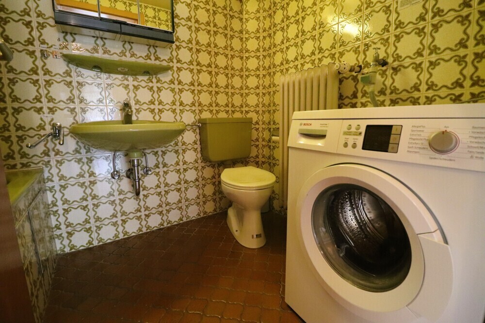 Badezimmer EG