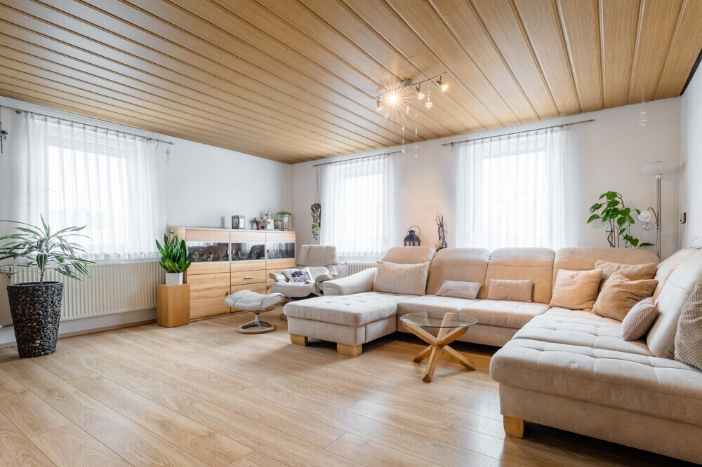 Wohnzimmer (OG) 