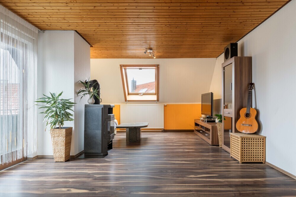 Wohn-/ Esszimmer (DG) 