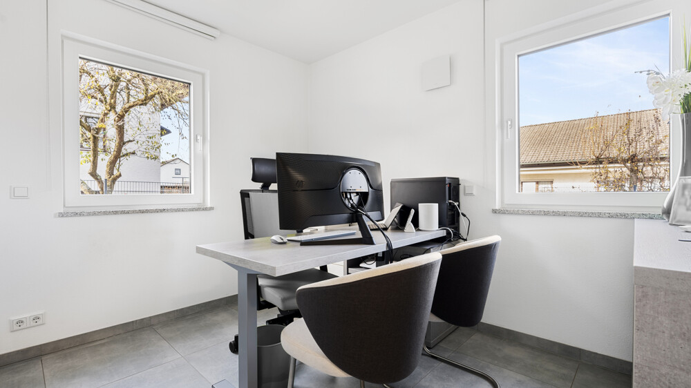 Büro EG/Kinderzimmer