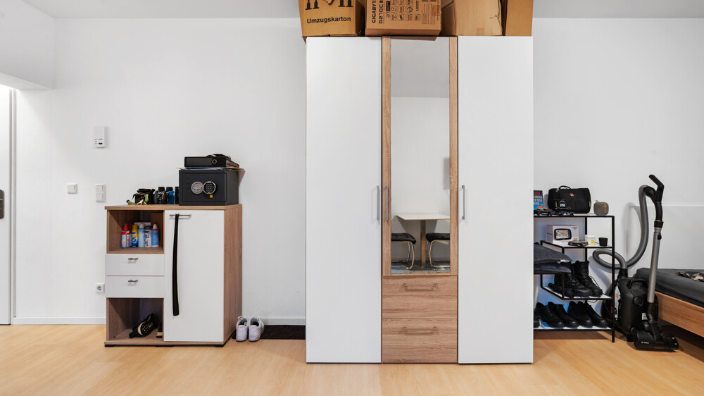 Apartment 7
