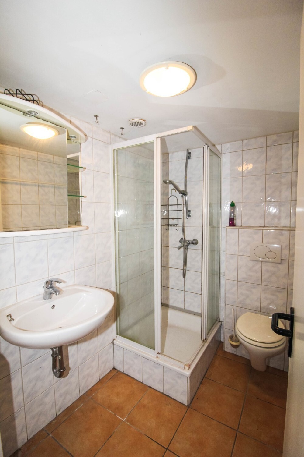 Keller_WC mit Dusche