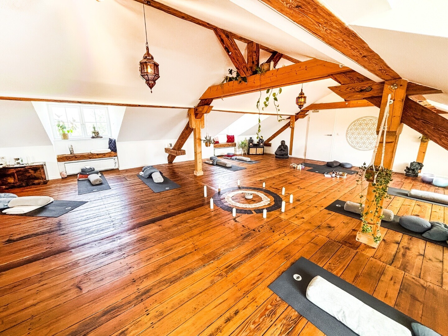 DG_Yoga