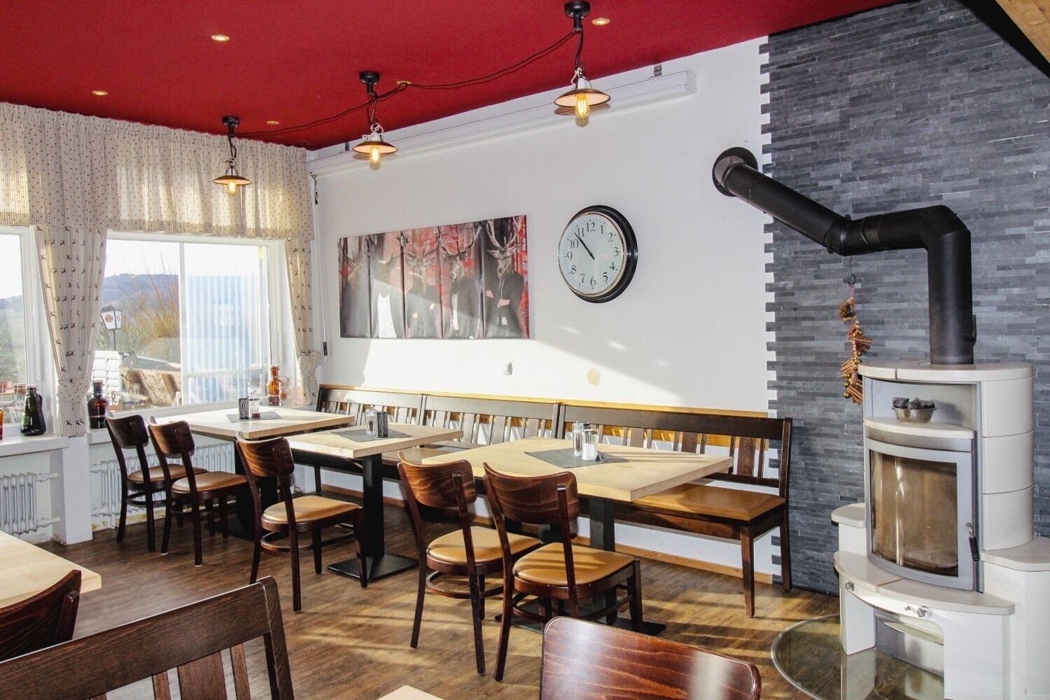 Gaststätte_Gastraum