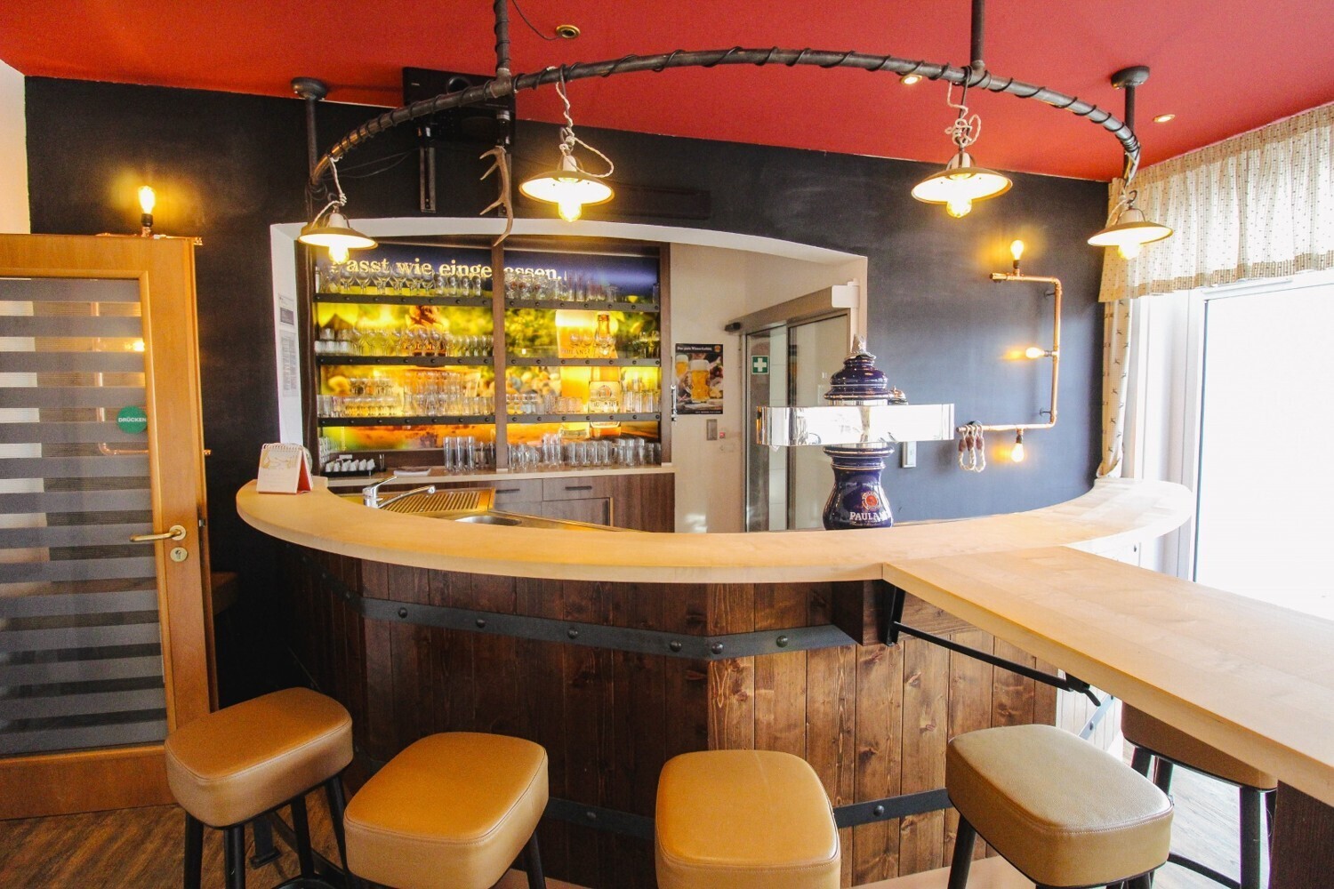 Gaststätte_Theke
