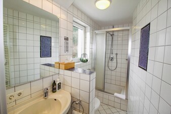 Gästhaus_OG_DZ_Bad_Zimmer 12