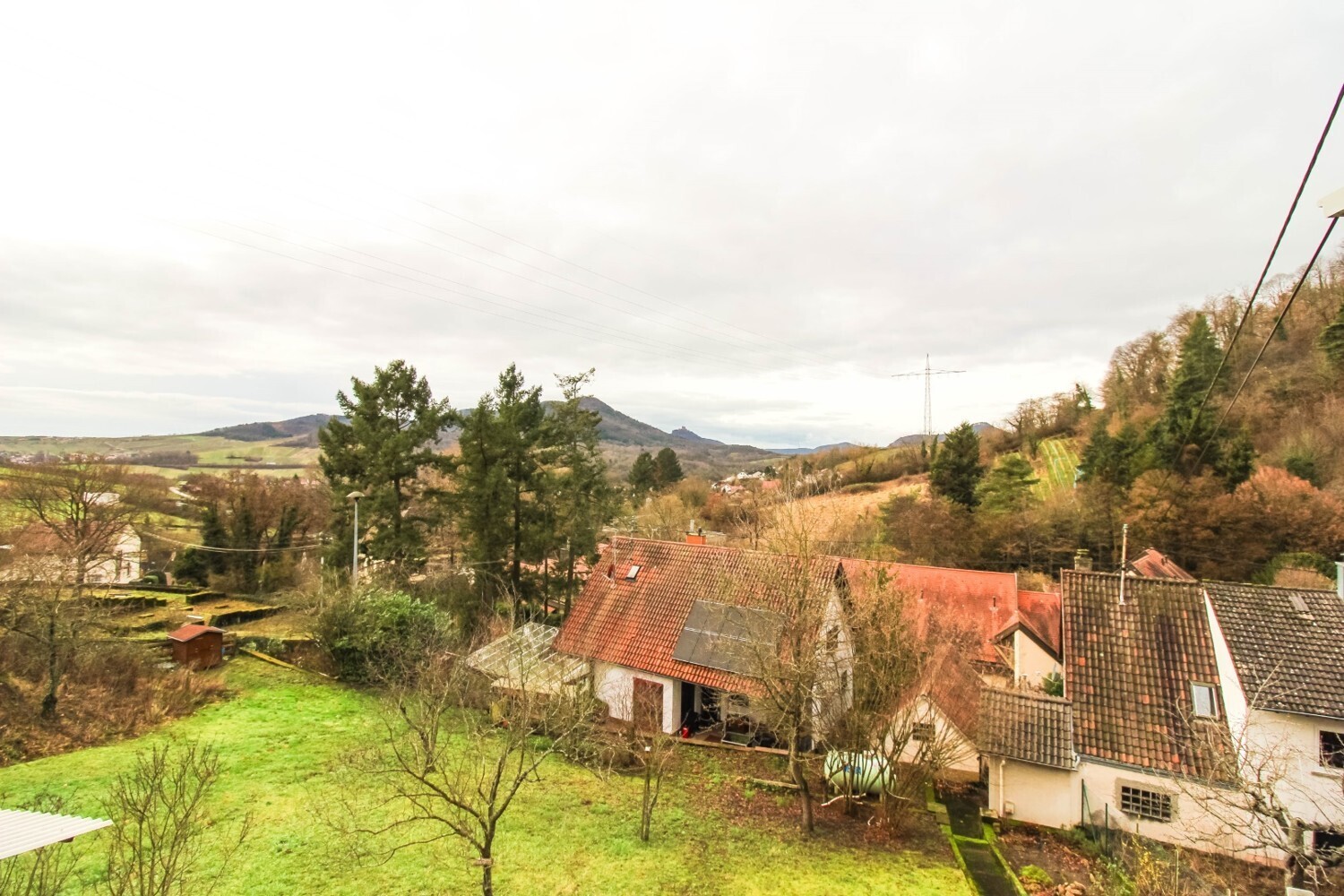 2-FH_EG-Wohnung_Blick vom Balkon