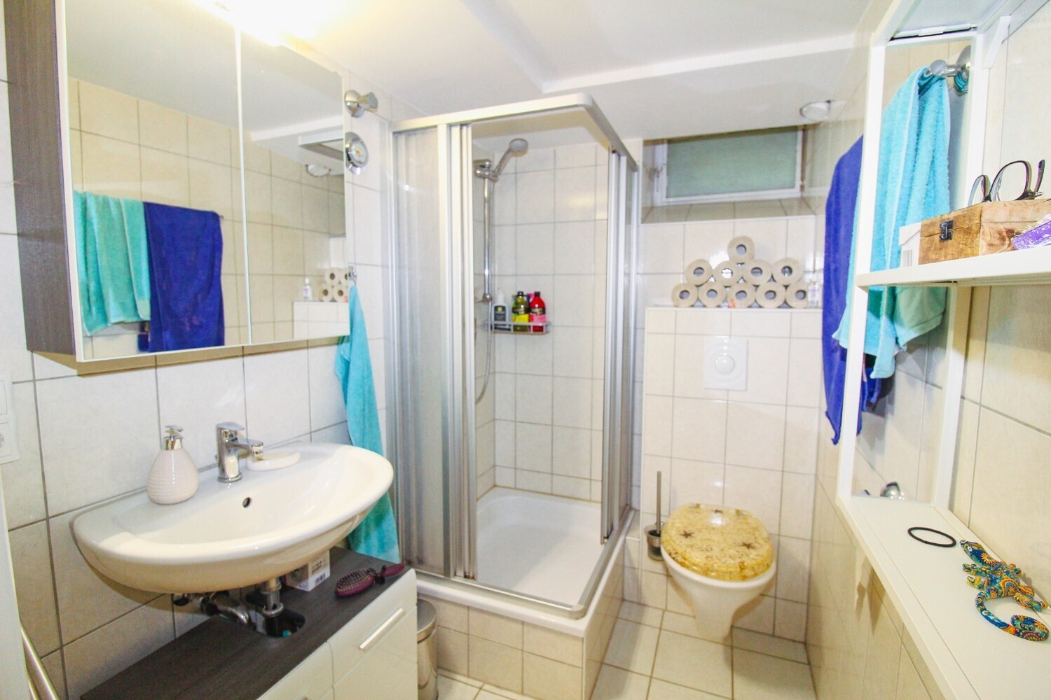 2-FH_Souterrain_Badezimmer