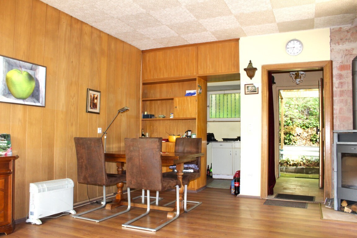 Wohn- u. Essbereich (4)