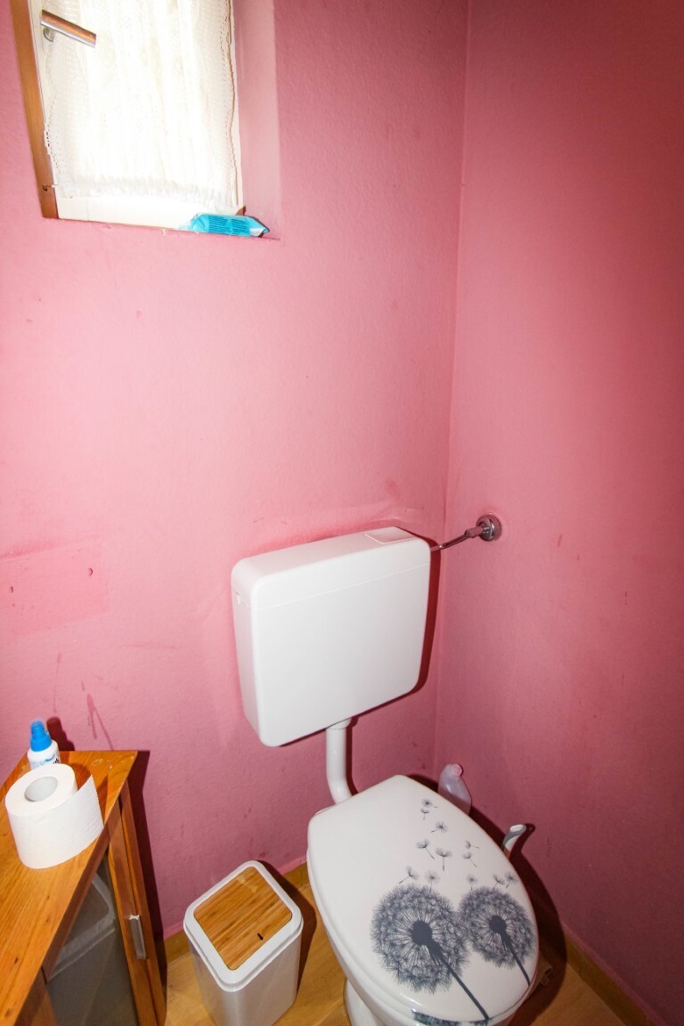 EG_WC