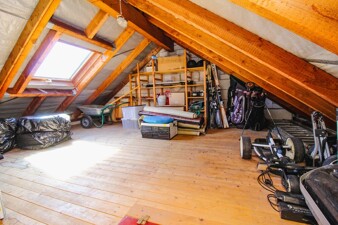 Garage - Dachboden