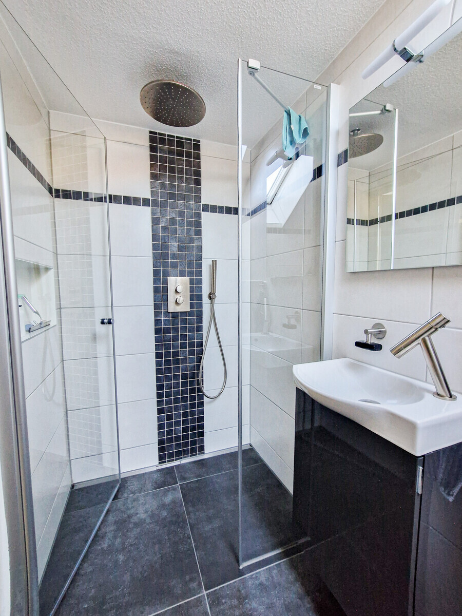 Badezimmer DG