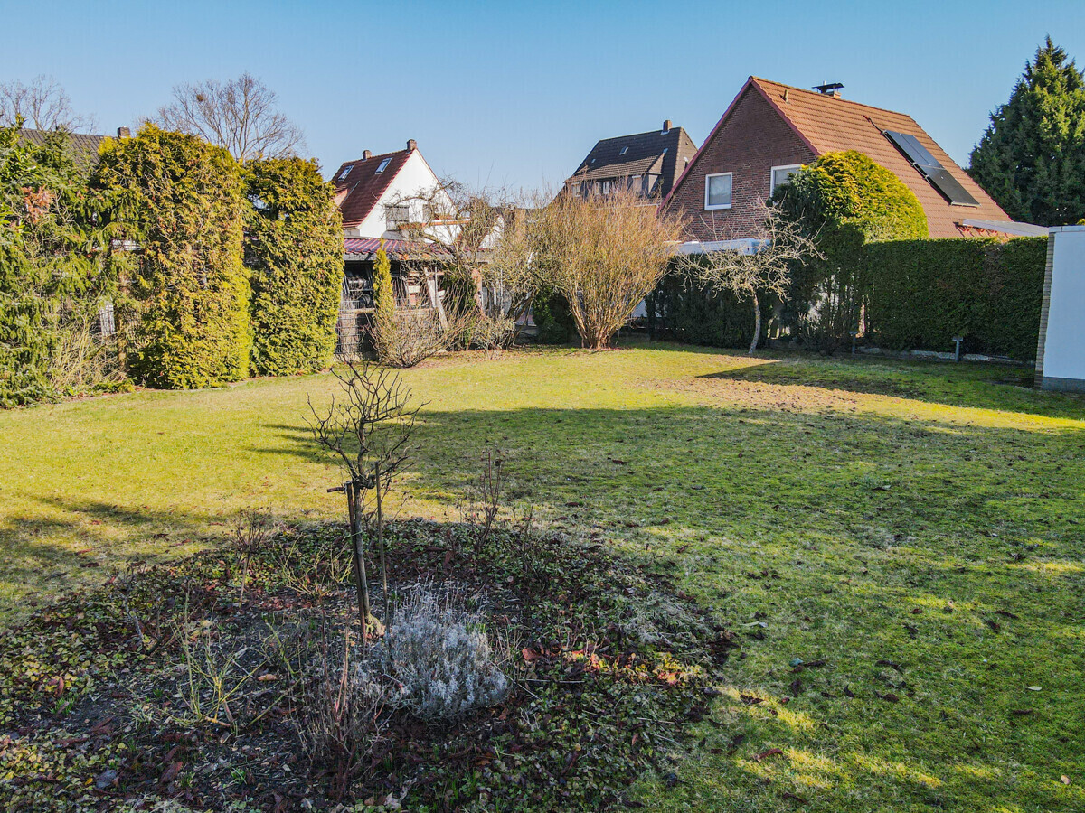 Grundstück