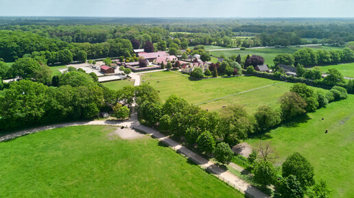 Landgut mit Reitsportanlage, ca. 27 ha