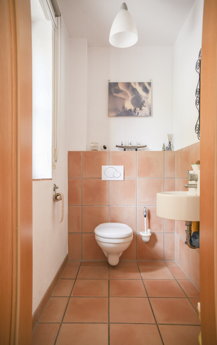 Gäste-WC EG