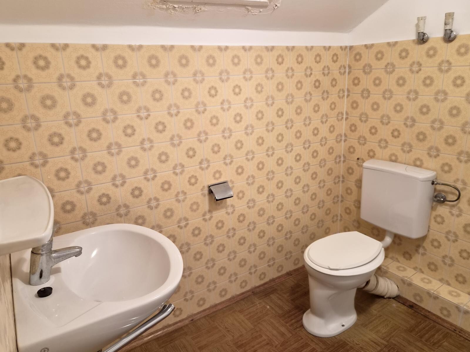 Badezimmer 2