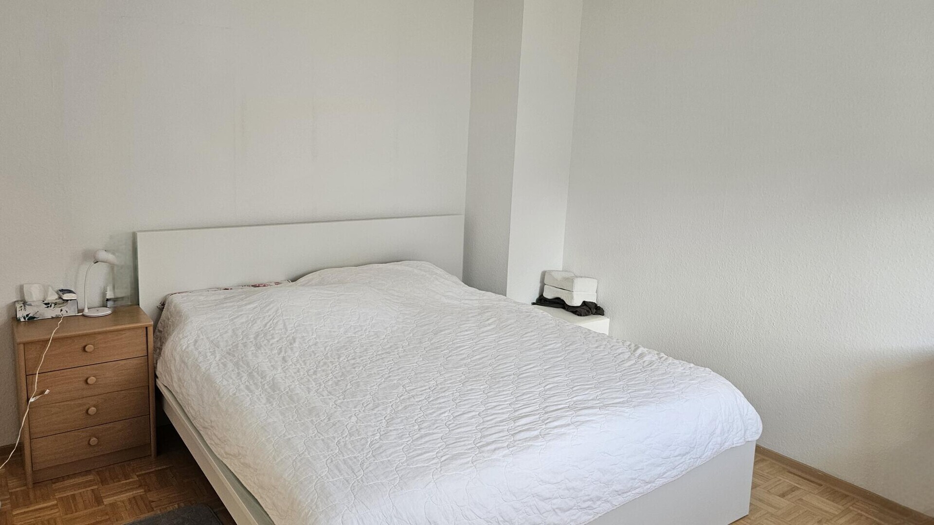 Schlafzimmer 1
