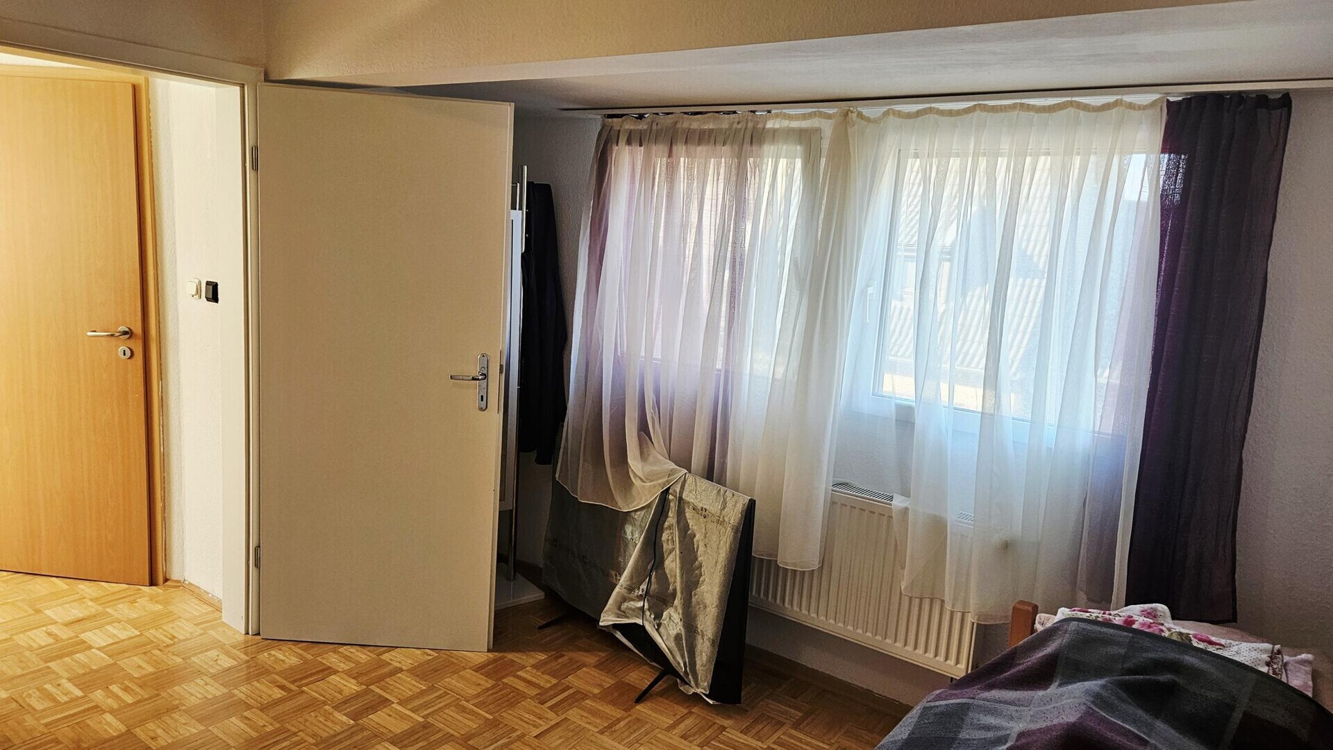 Schlafzimmer 3