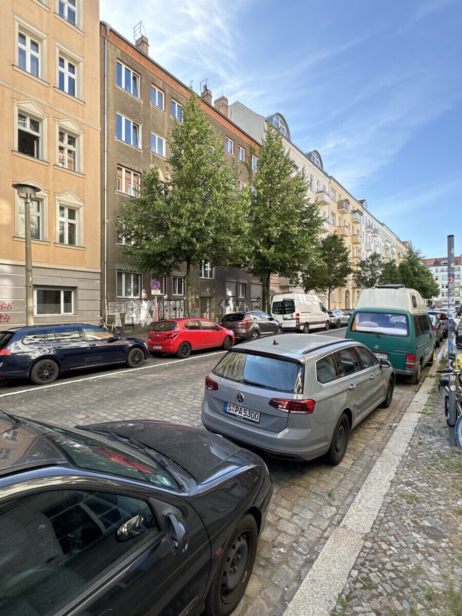 Straßenansicht