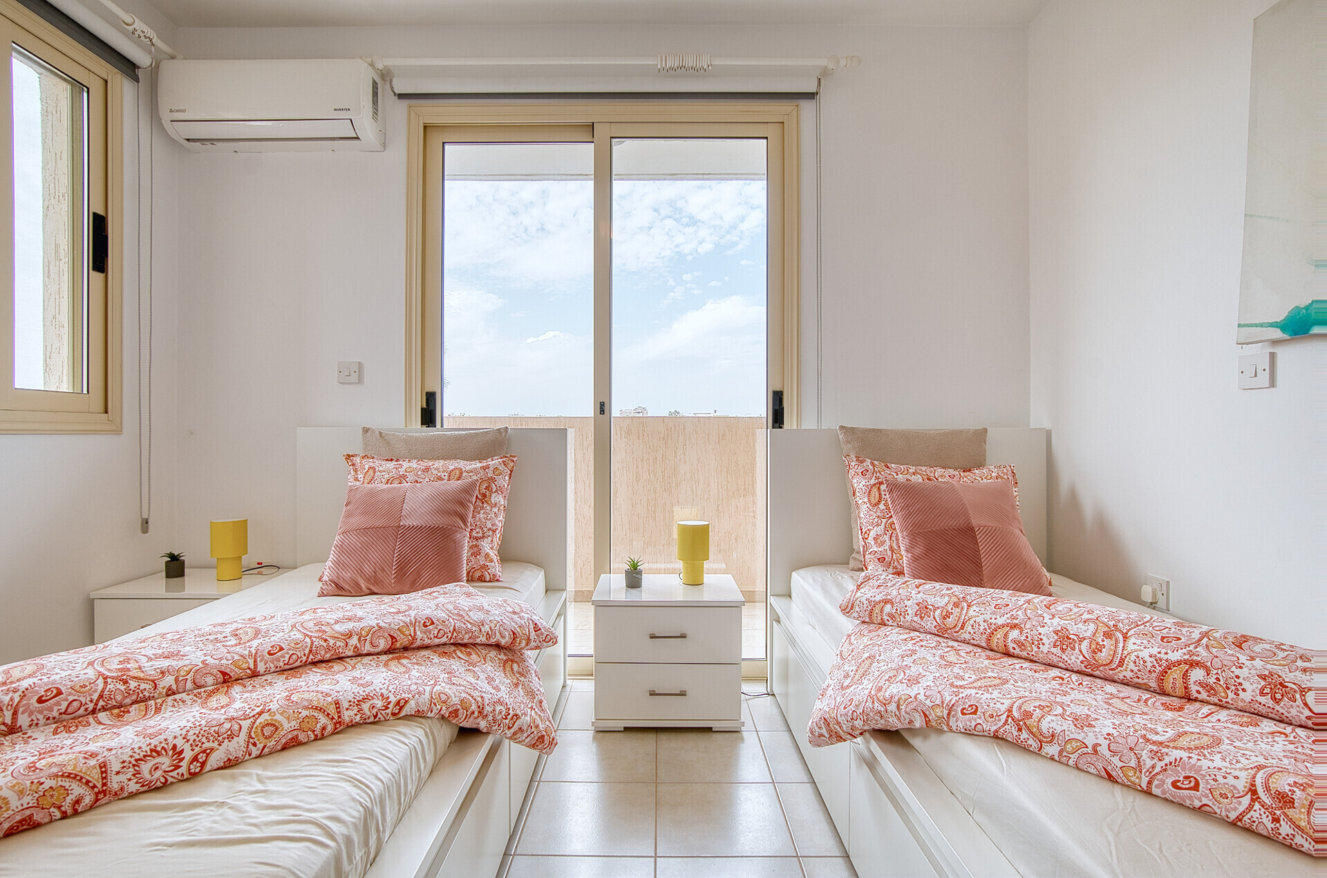Schlafzimmer 2