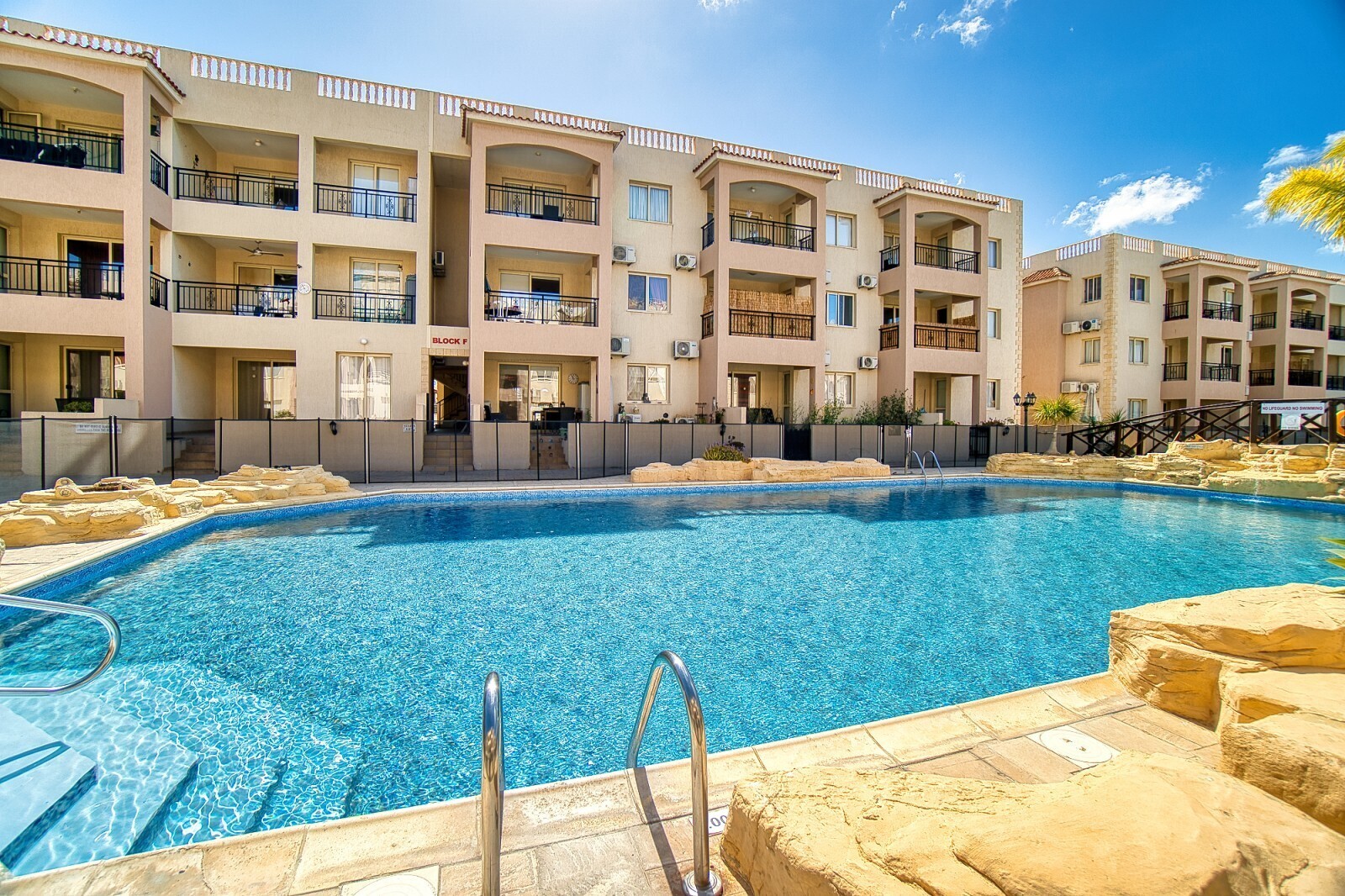 Wohnung mit Pool