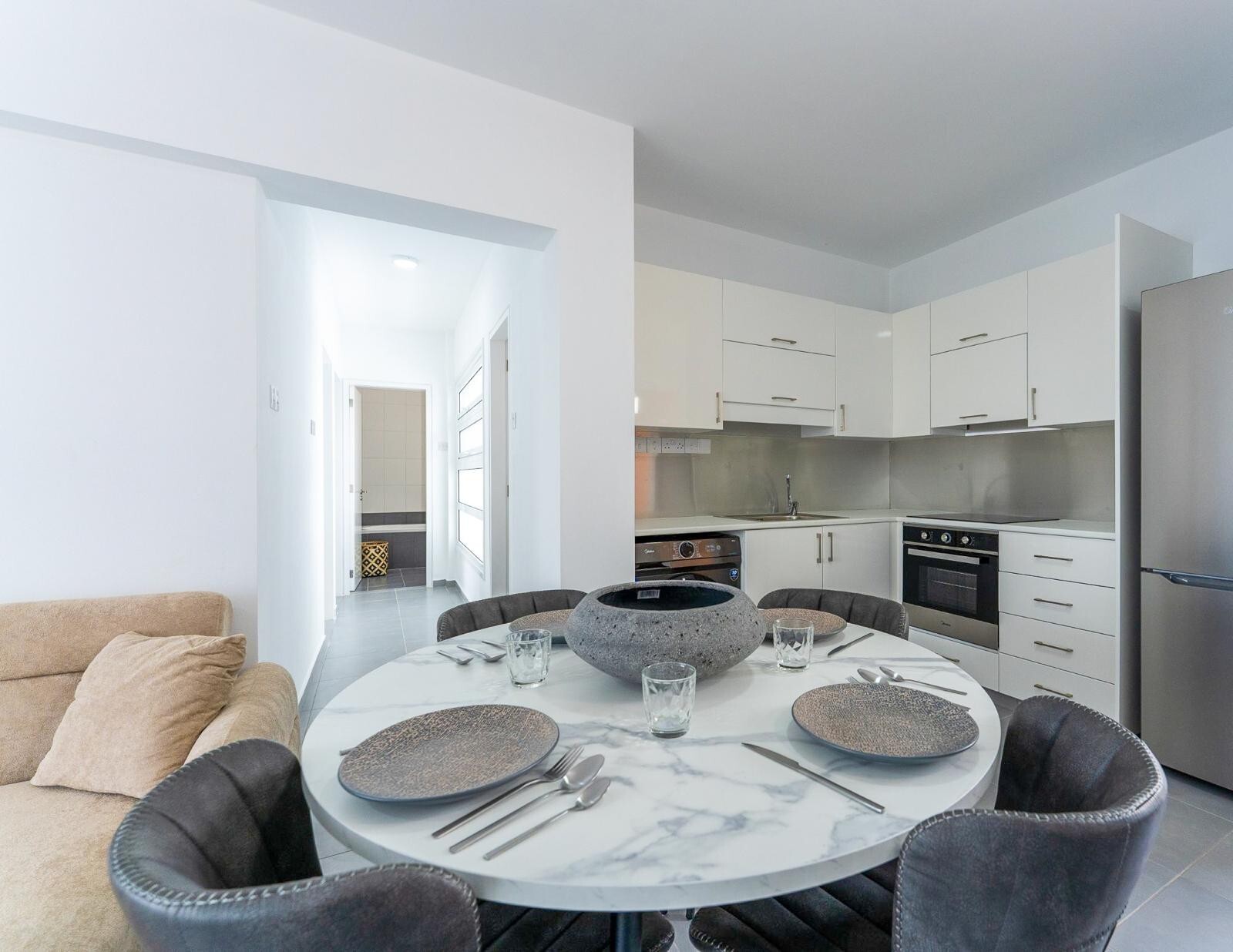 Wohnzimmer mit Küche